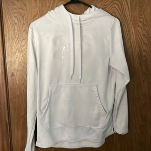 white under armour sweatshirt size small